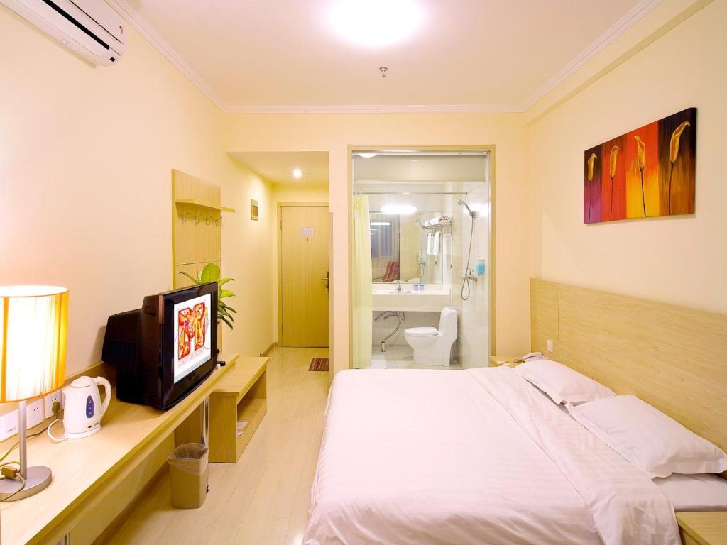Haitian E Inn Qingdao Habitación foto